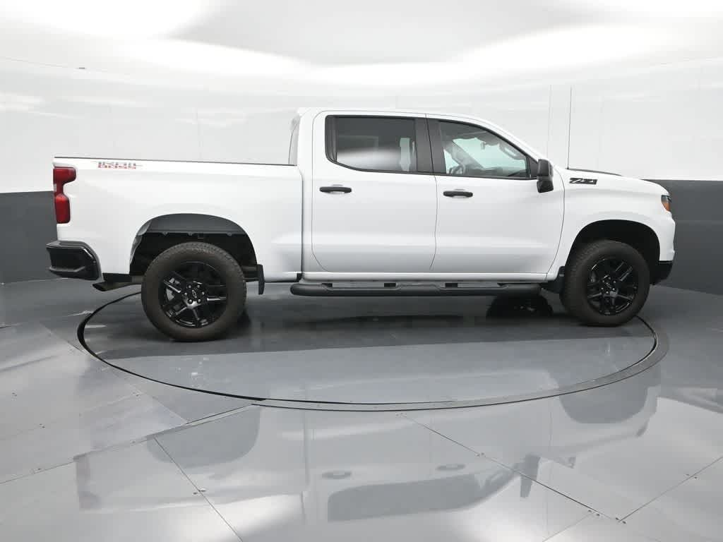 2024 Chevrolet Silverado 1500 4WD Crew Cab Short Bed Custom Trail Boss