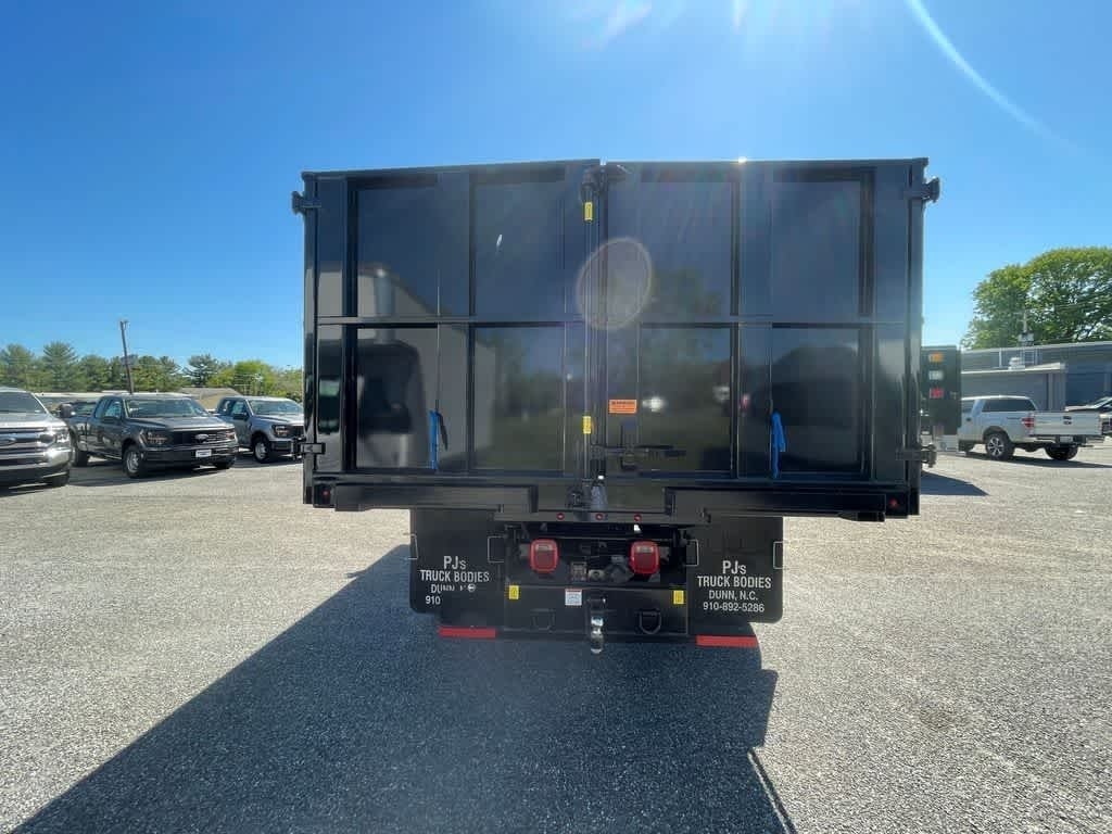 2024 Ford F-650 Straight Frame 