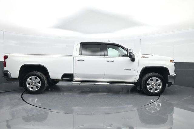 2022 Chevrolet Silverado 3500HD 4WD Crew Cab Long Bed LTZ