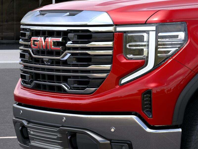 2025 GMC Sierra 1500 4WD Crew Cab Short Box SLT