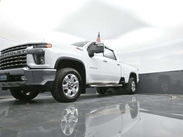 2022 Chevrolet Silverado 3500HD 4WD Crew Cab Long Bed LTZ