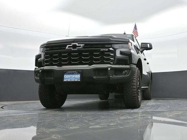 2023 Chevrolet Silverado 1500 4WD Crew Cab Short Bed ZR2