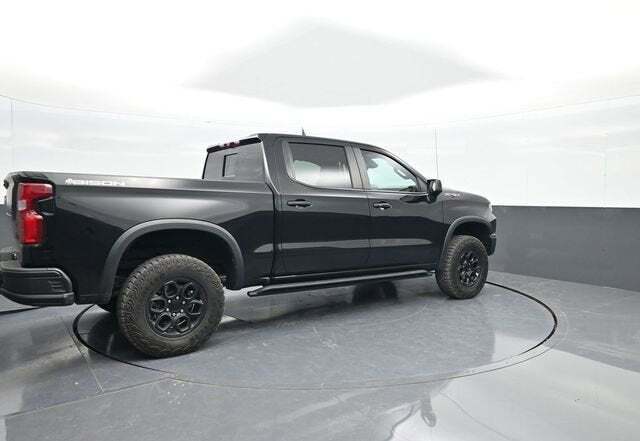 2023 Chevrolet Silverado 1500 4WD Crew Cab Short Bed ZR2