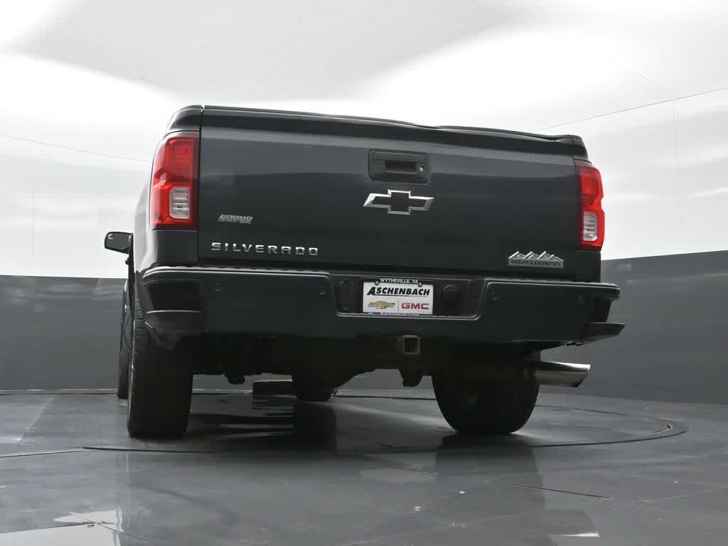 2017 Chevrolet Silverado 1500 High Country