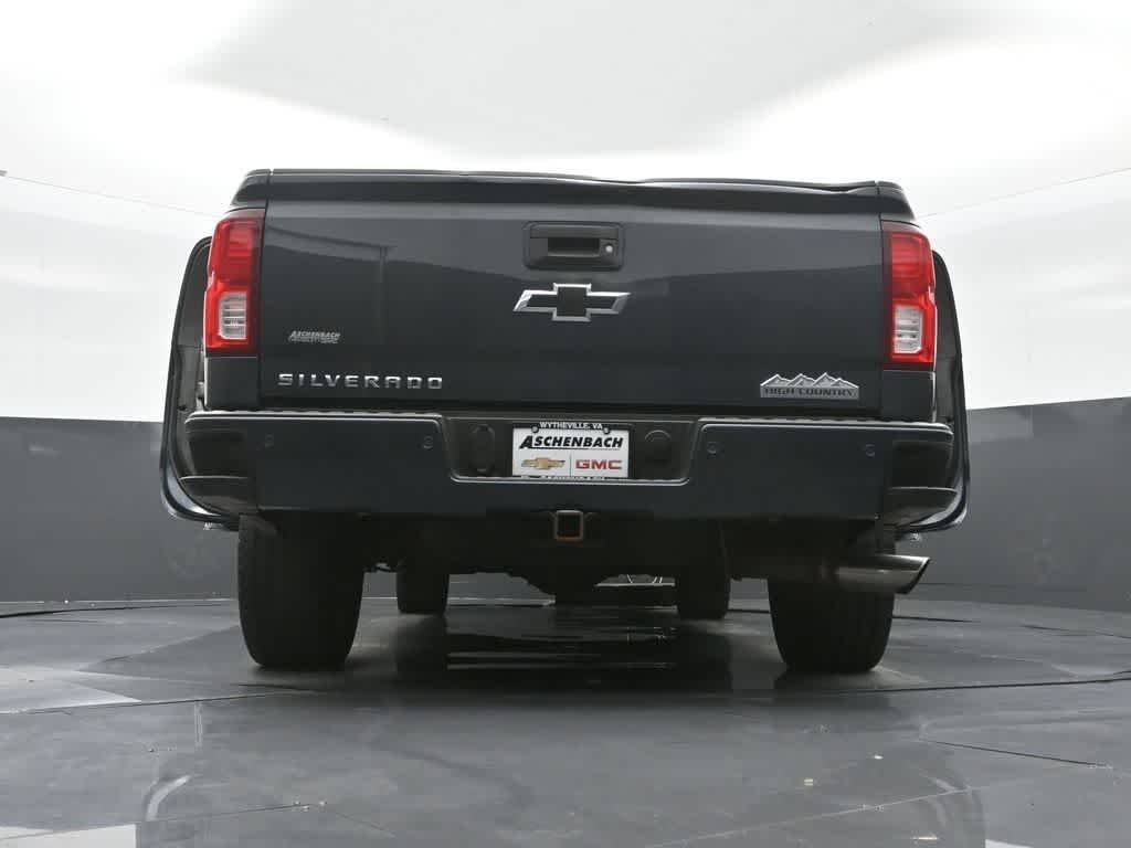 2017 Chevrolet Silverado 1500 High Country