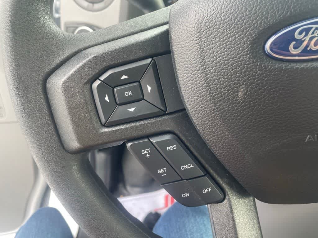 2024 Ford E-450 Cutaway 