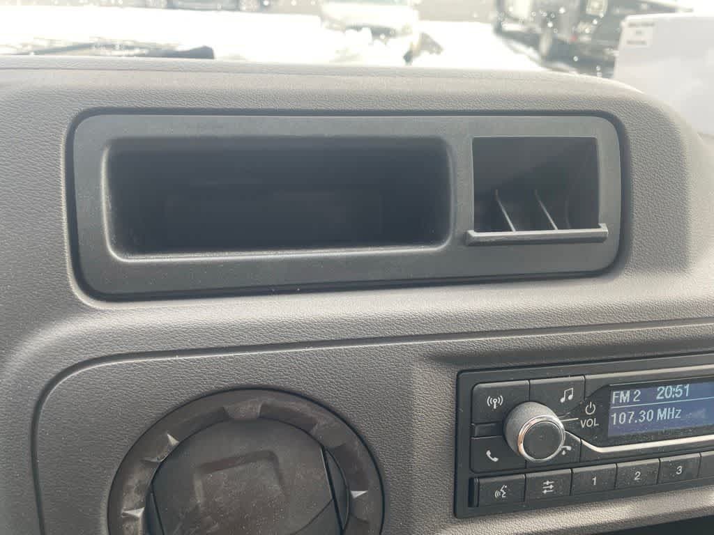 2024 Ford E-450 Cutaway 