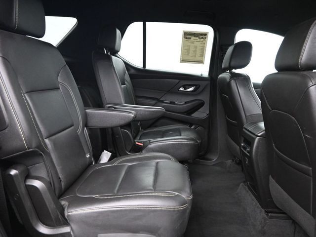 2022 Chevrolet Traverse AWD LT Leather