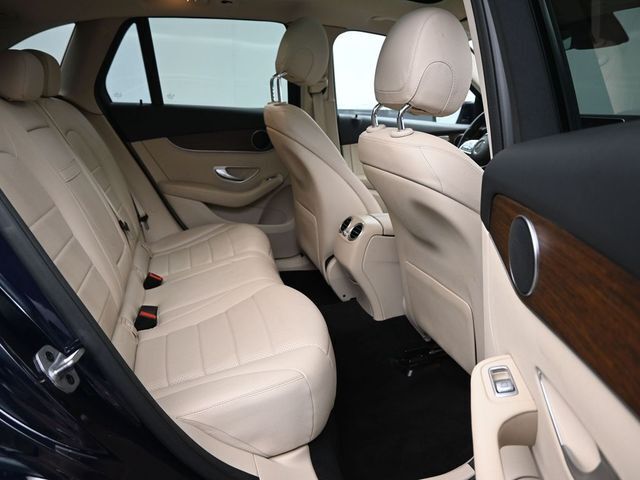 2022 Mercedes-Benz GLC 300 4MATIC SUV