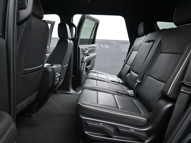 2024 GMC Yukon 4WD SLT