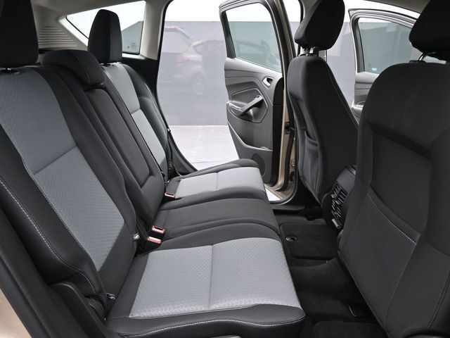 2017 Ford C-Max Hybrid SE