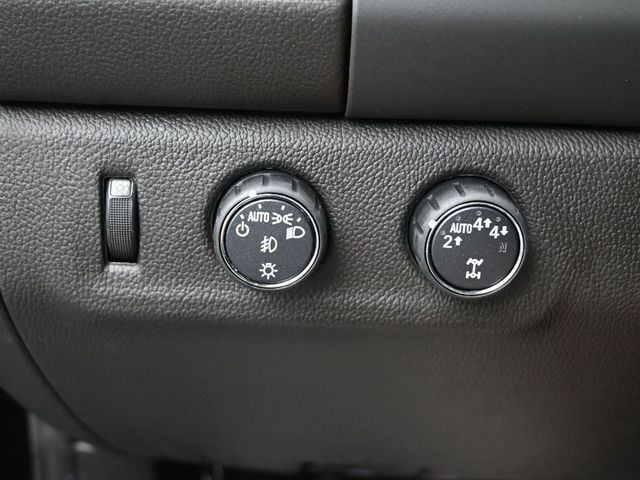 2022 GMC Canyon 4WD Crew Cab Short Box AT4 - Leather