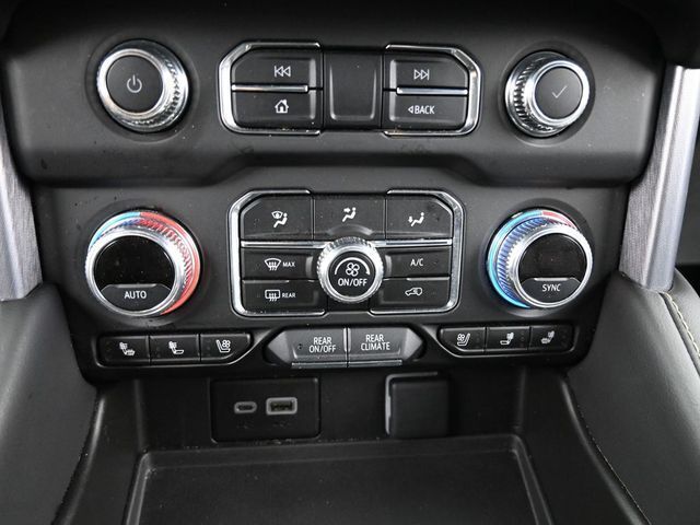 2024 GMC Yukon 4WD SLT