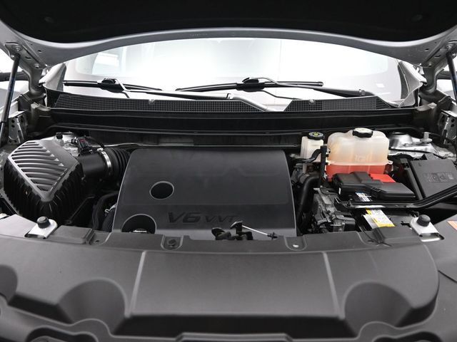 2022 Chevrolet Traverse AWD LT Leather