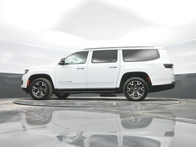 2023 Jeep Wagoneer L Series III 4x2