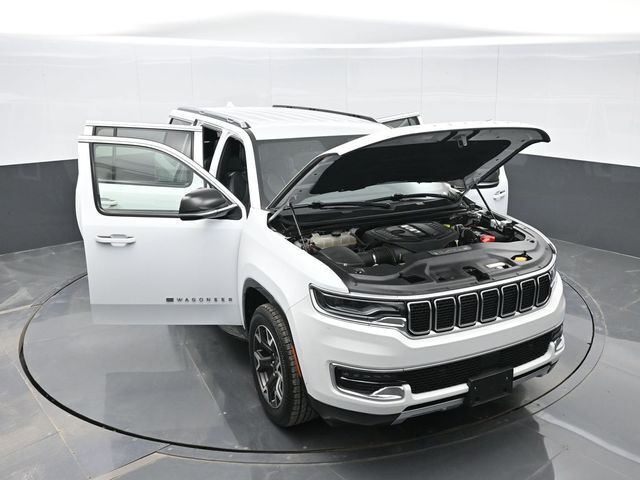 2023 Jeep Wagoneer L Series III 4x2