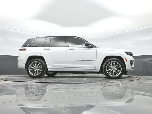 2022 Jeep Grand Cherokee 4xe Summit 4x4