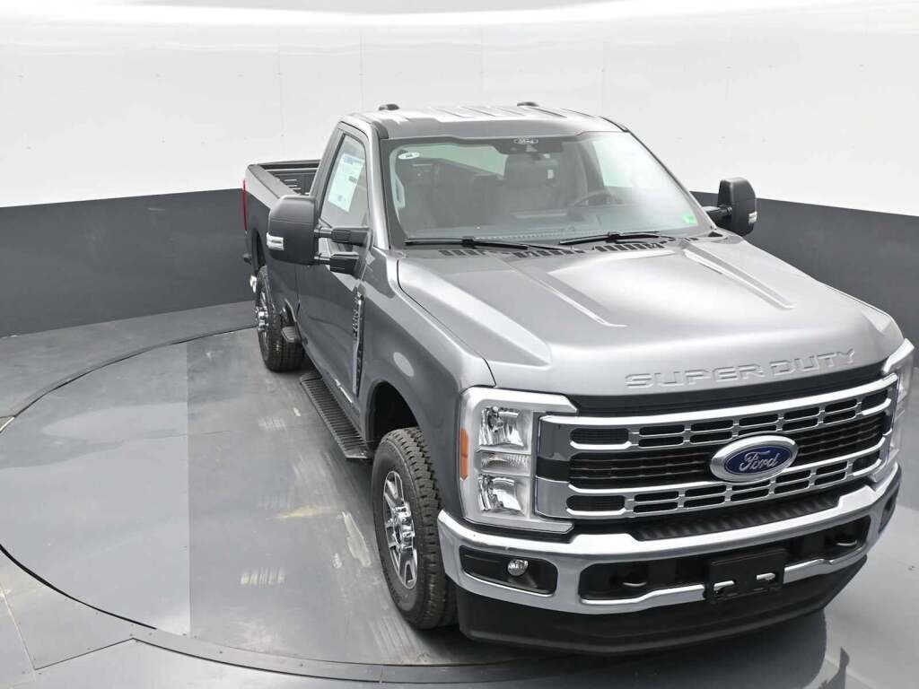 2025 Ford F-350 XLT