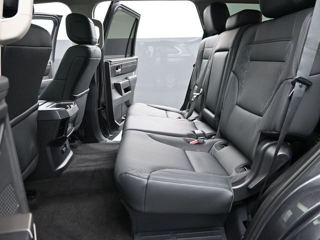 2024 Toyota Sequoia SR5