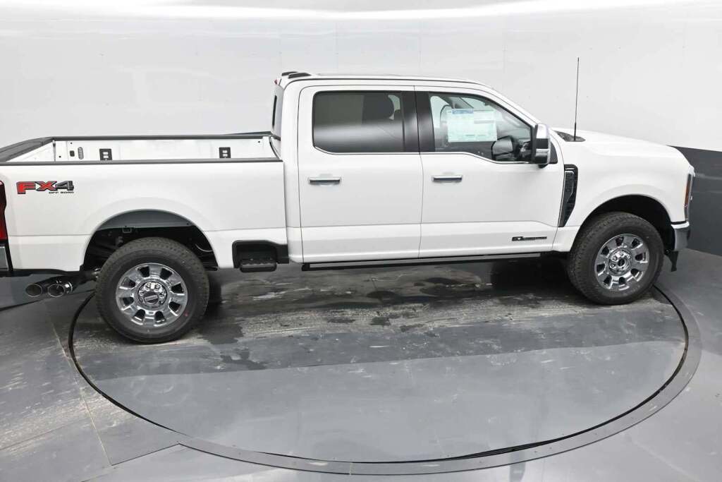 2025 Ford F-250 LARIAT