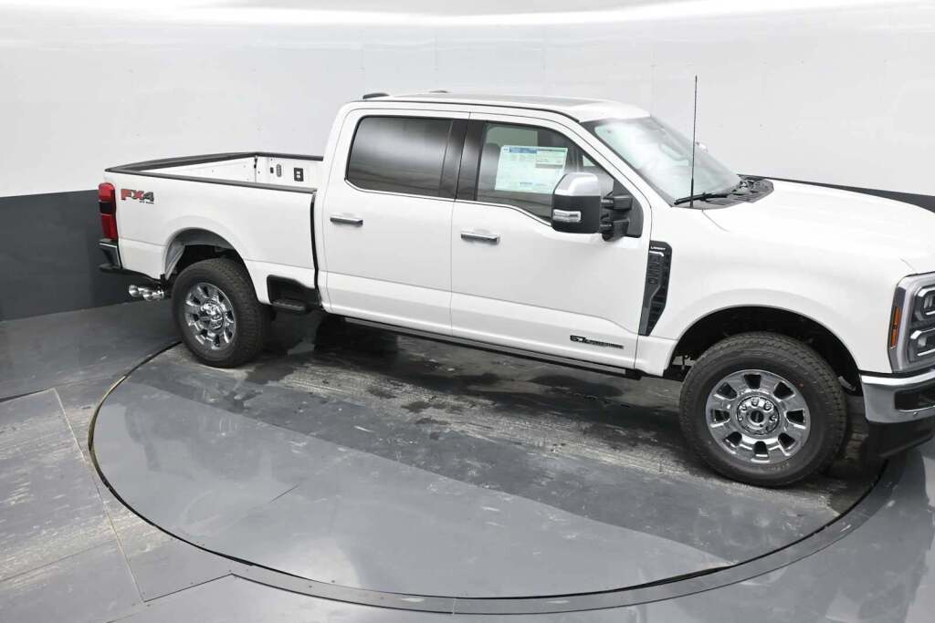 2025 Ford F-250 LARIAT