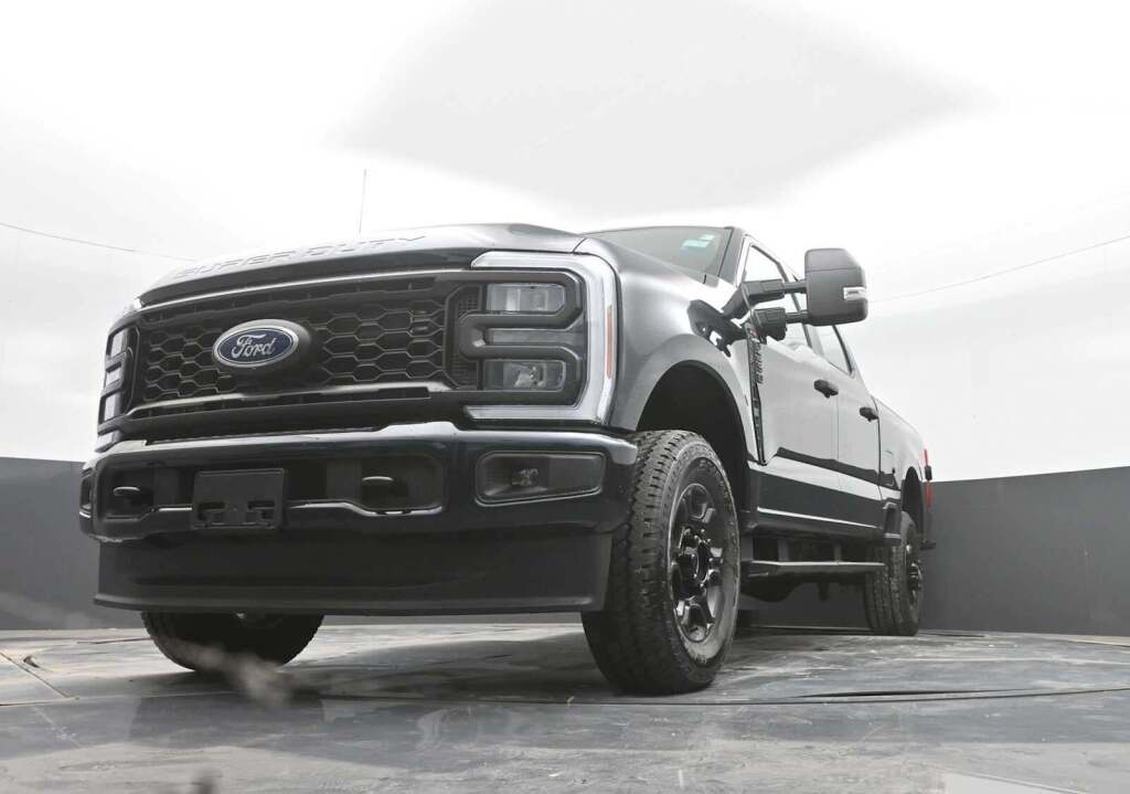 2025 Ford F-250 XL