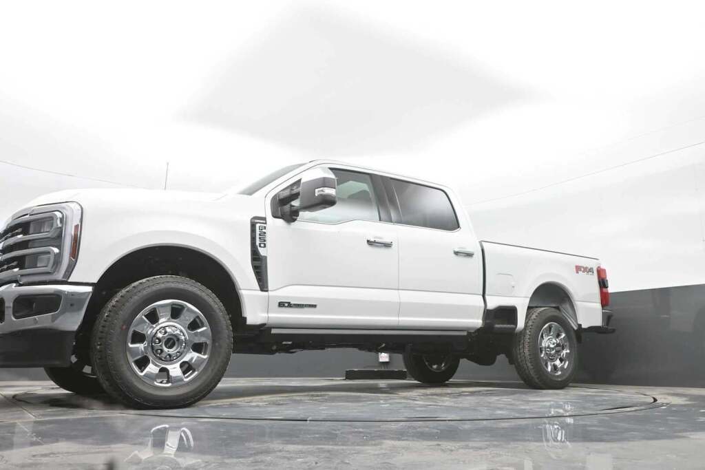 2025 Ford F-250 LARIAT