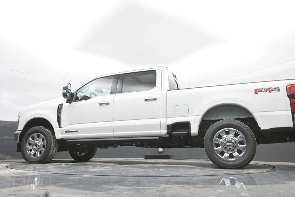 2025 Ford F-250 LARIAT