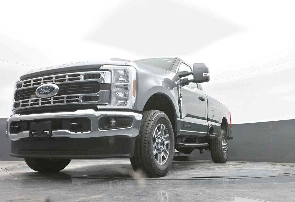 2025 Ford F-350 XLT