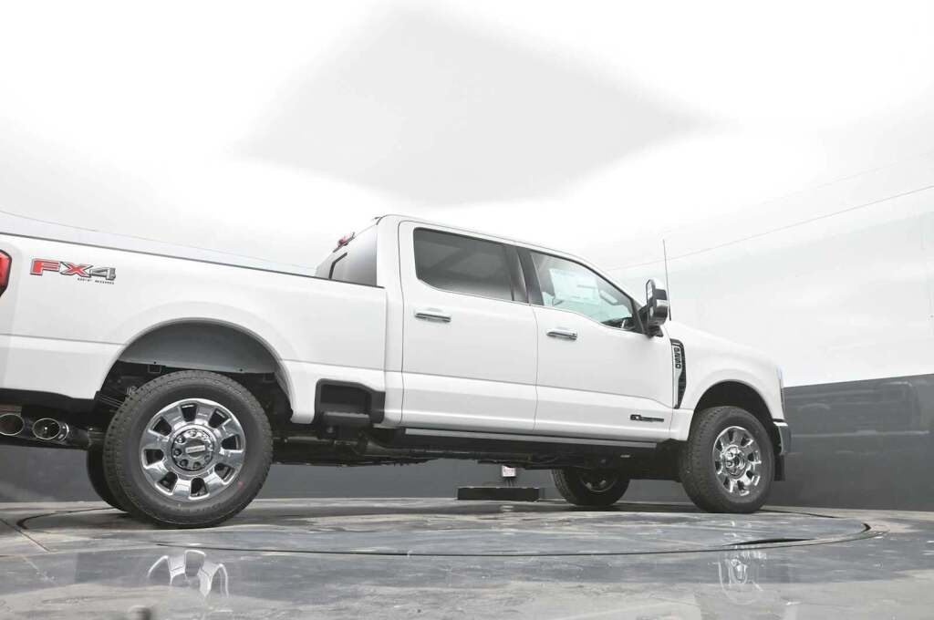 2025 Ford F-250 LARIAT