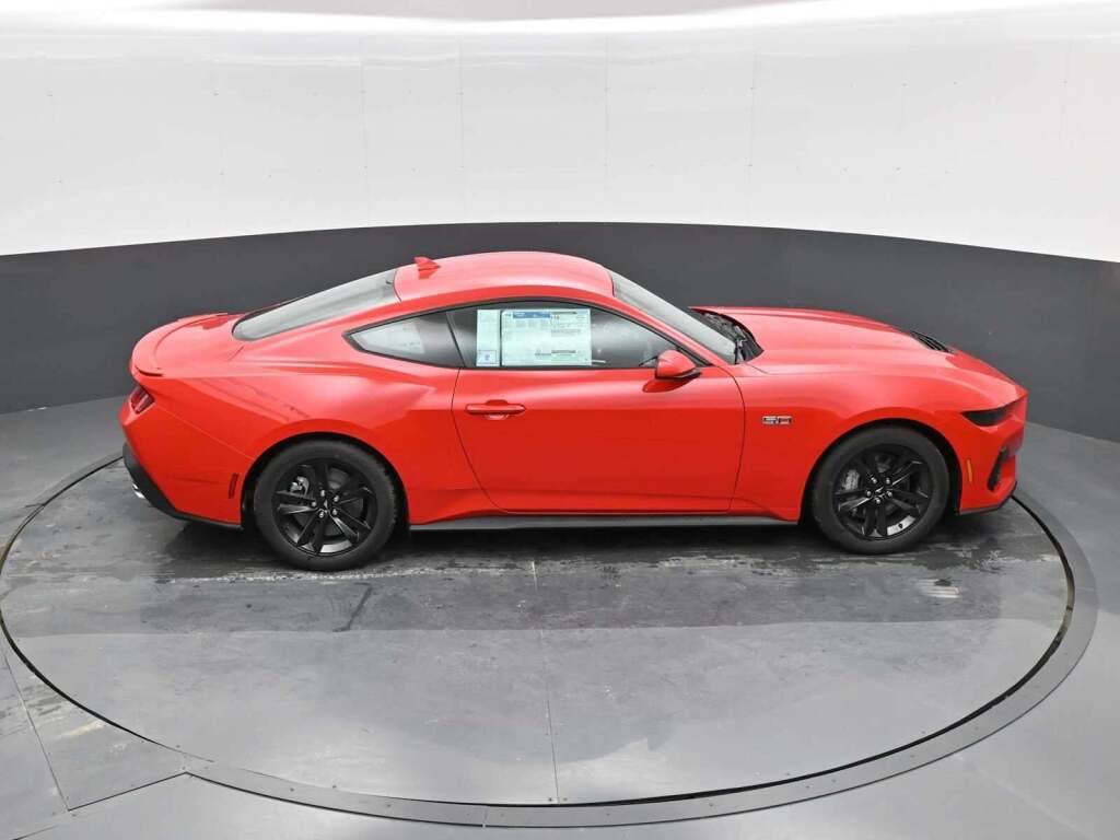 2025 Ford Mustang GT Fastback