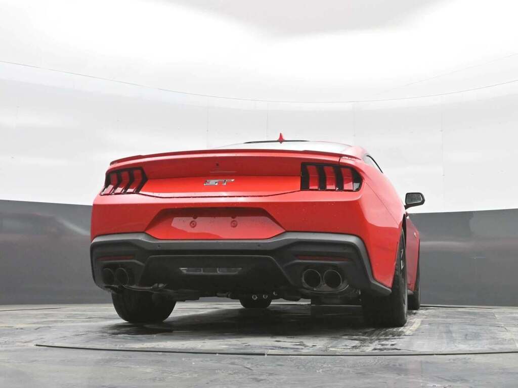 2025 Ford Mustang GT Fastback