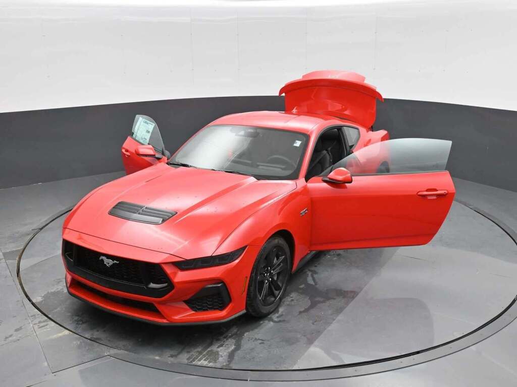 2025 Ford Mustang GT Fastback