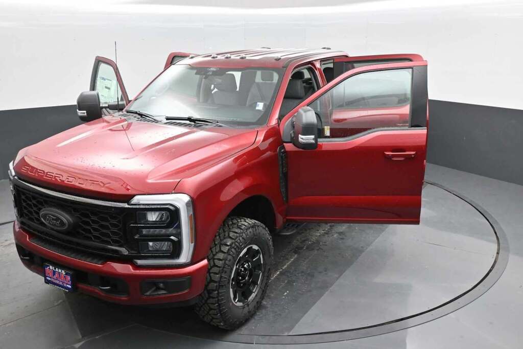 2025 Ford F-250 XLT