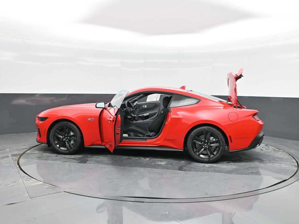 2025 Ford Mustang GT Fastback