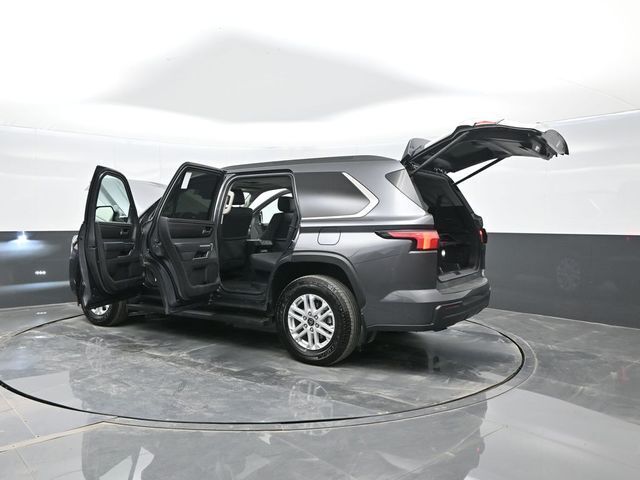 2024 Toyota Sequoia SR5