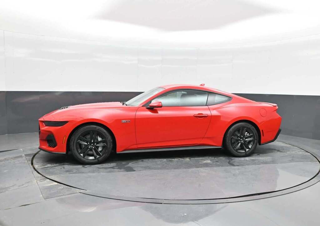 2025 Ford Mustang GT Fastback