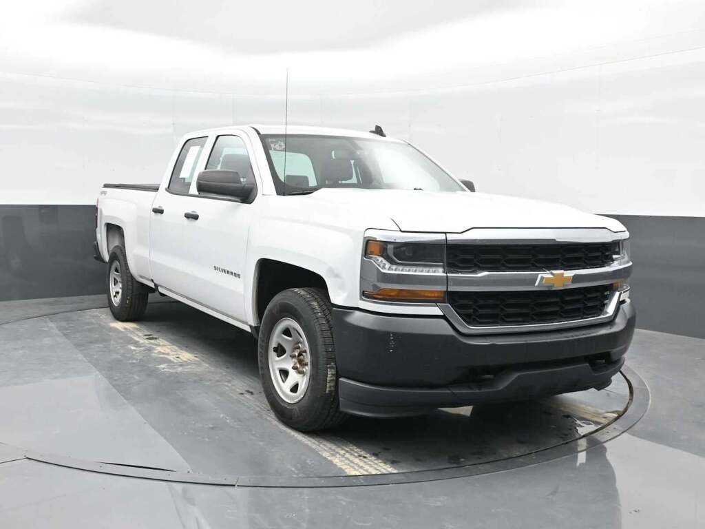 2018 Chevrolet Silverado 1500 WT