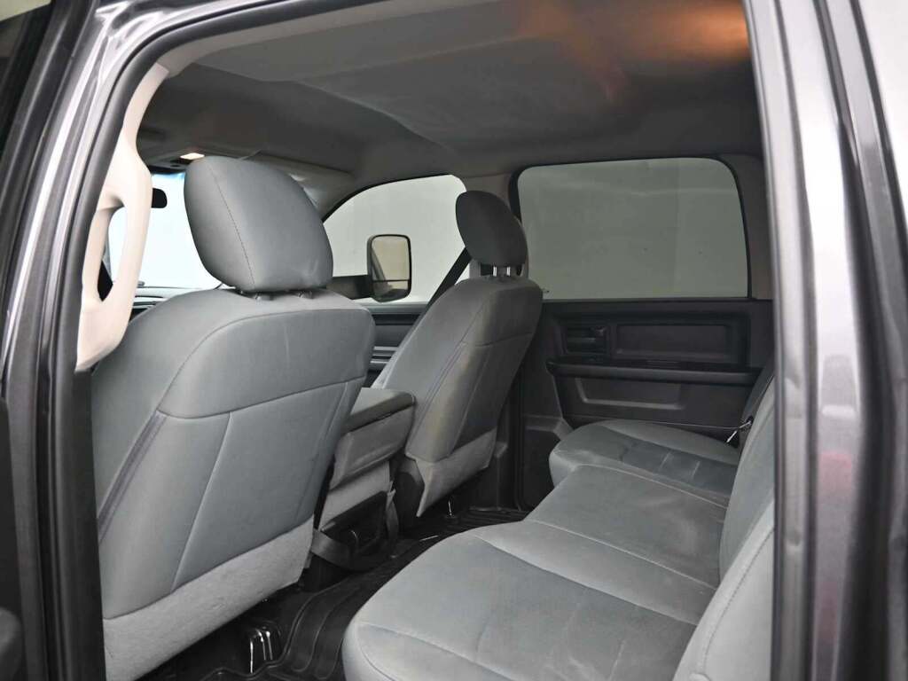 2018 Ram 2500 Tradesman Crew Cab 4x4 6'4" Box