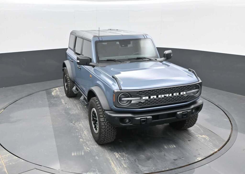 2023 Ford Bronco Badlands