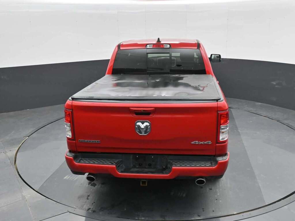 2022 Ram 1500 Big Horn Crew Cab 4x4 5'7" Box