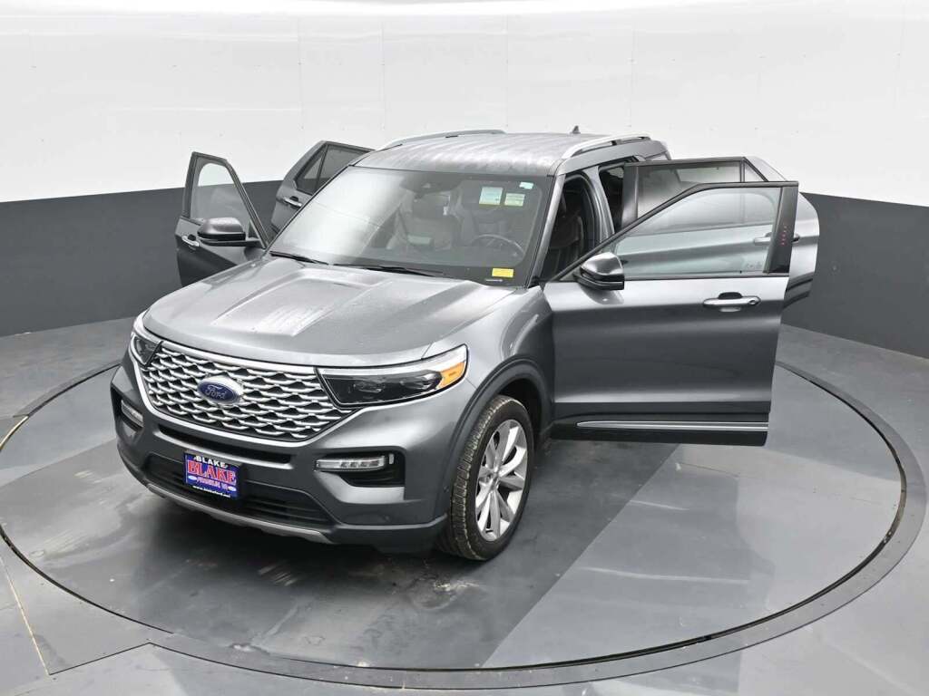 2022 Ford Explorer Platinum
