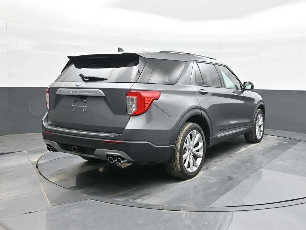 2022 Ford Explorer Platinum