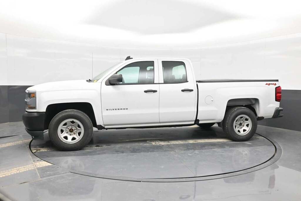 2018 Chevrolet Silverado 1500 WT