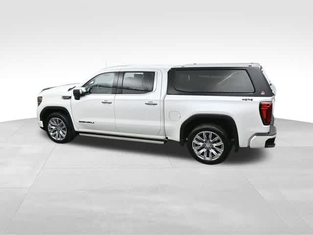 2024 GMC Sierra 1500 4WD Crew Cab Short Box Denali