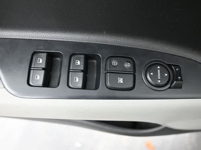 2021 Kia Rio 5-Door S