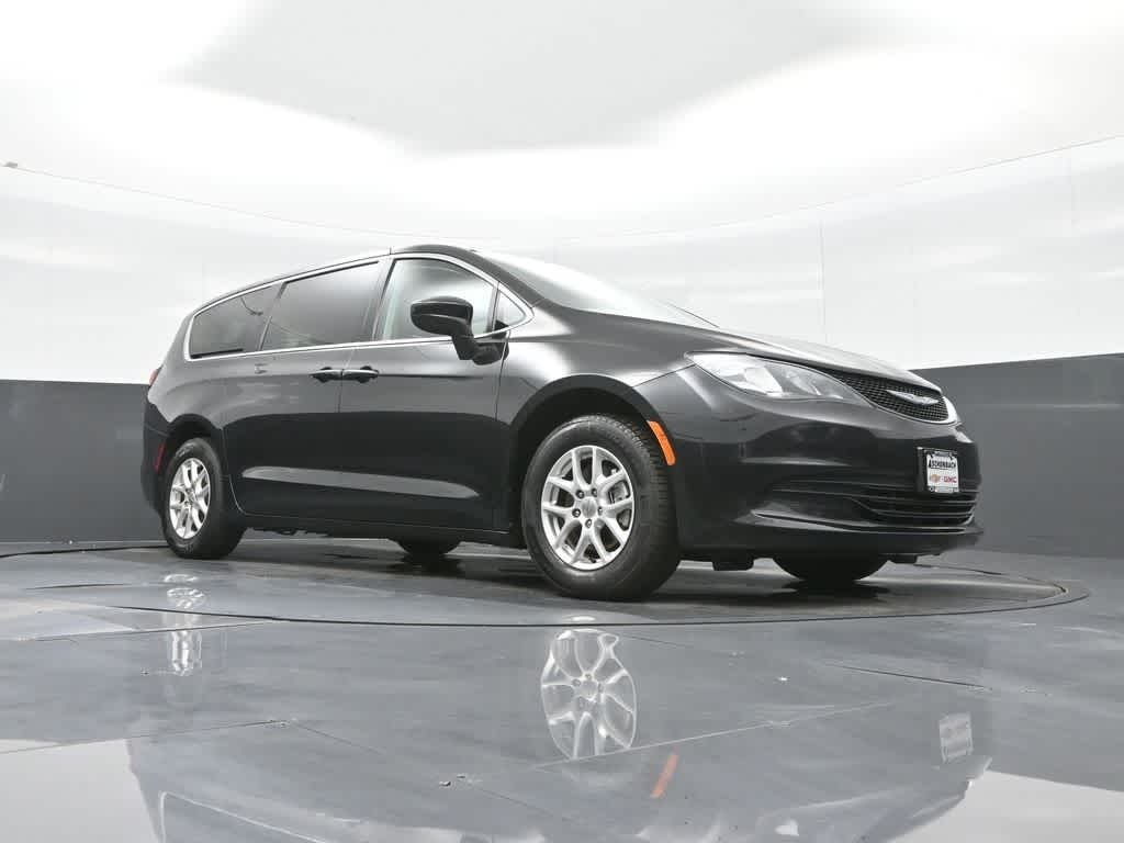 2017 Chrysler Pacifica Touring