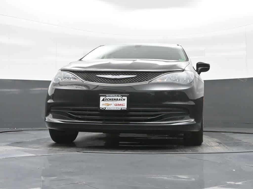 2017 Chrysler Pacifica Touring