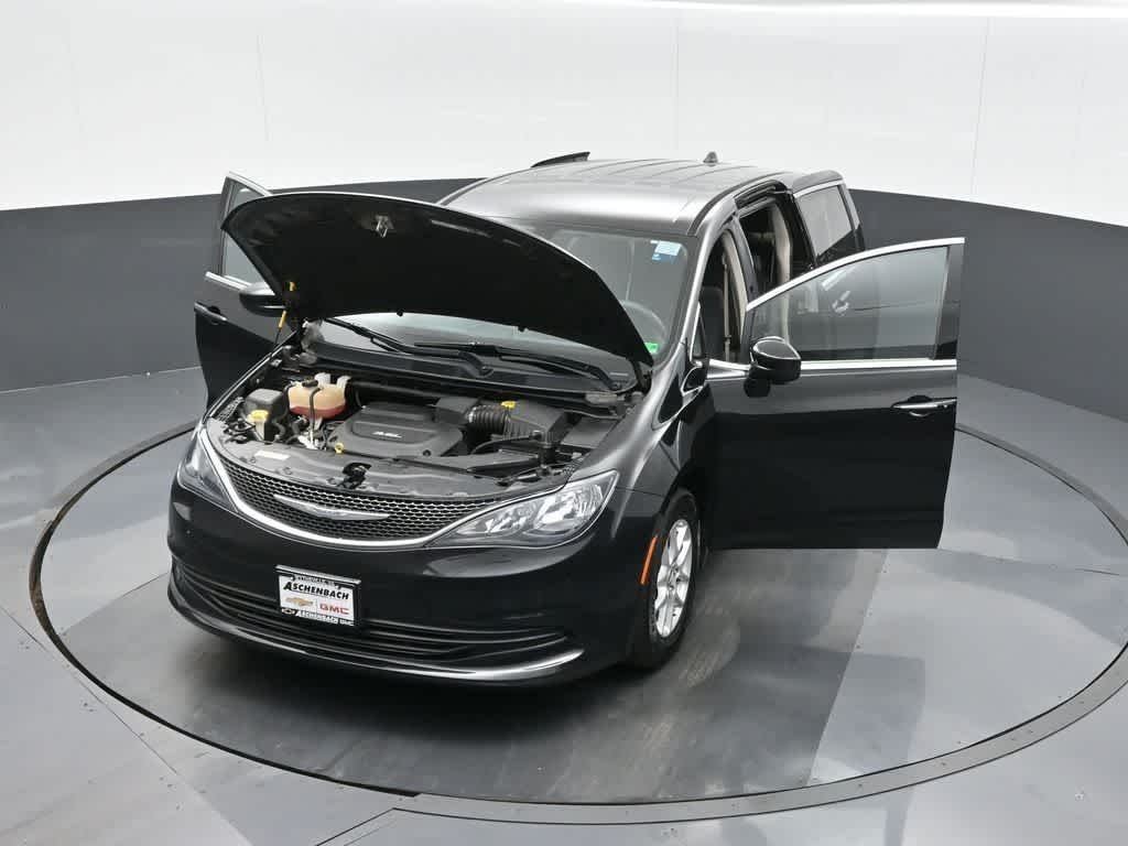 2017 Chrysler Pacifica Touring
