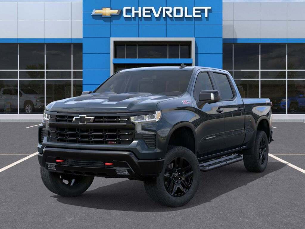2026 Chevrolet Silverado 1500 4WD Crew Cab Standard Bed LT Trail Boss